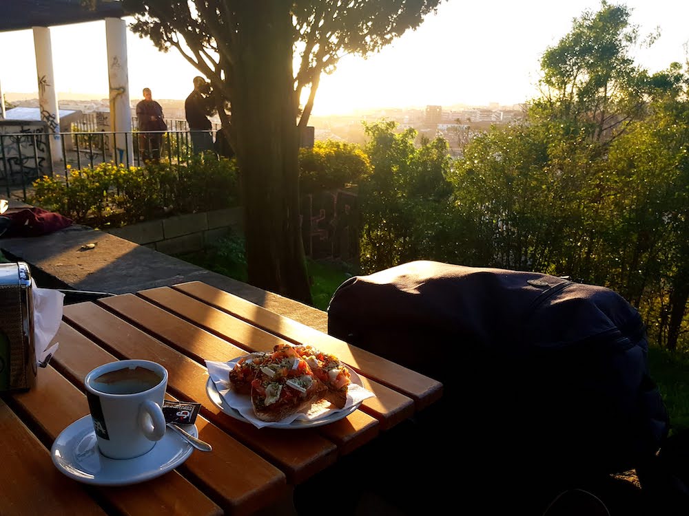 lisbon first coffee