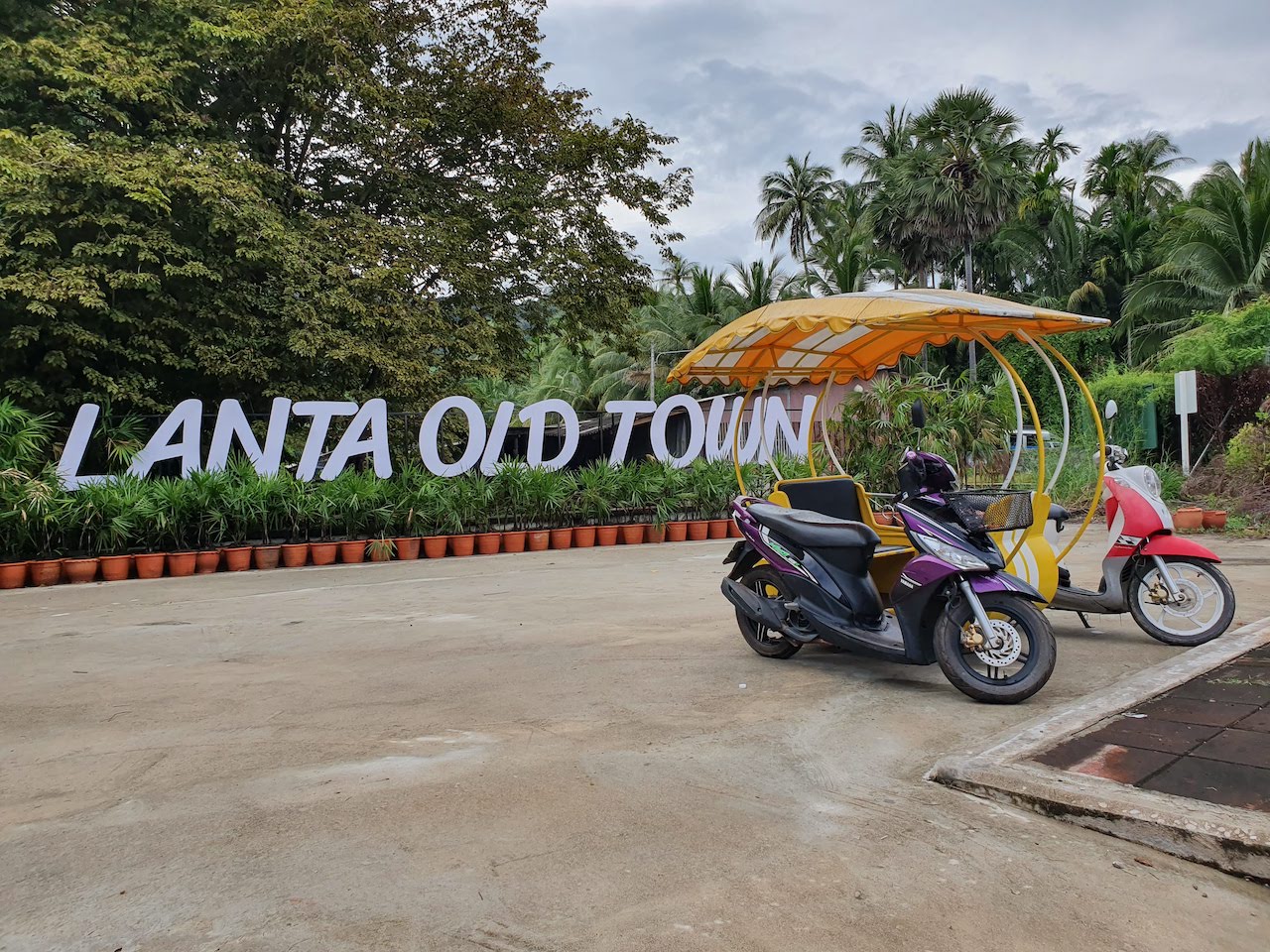 koh lanta old town